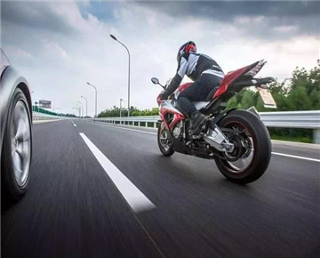 Motorcycle is opened rarely at ordinary times, the performance is good, after 10 years can discard to deal with only?