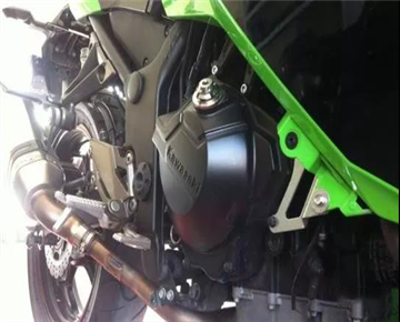 How do you pick oil for a motorcycle? How often do you change the oil?