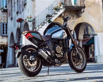 After maintenance of the motorcycle engine overheating, how to deal with it?