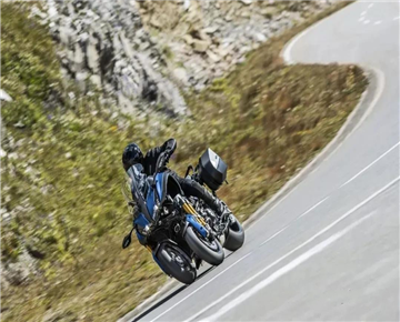 Motorcycle not afraid to ride afraid to put, put how long it will hurt the car?