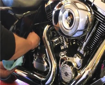 What's the use of motorcycle oil?