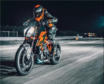 Ten models of large displacement motorcycles, let's have a look!