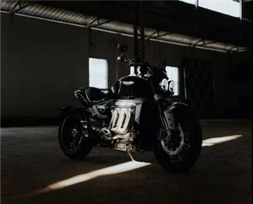 Storage and driving precautions of motorcycles in winter