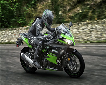 Motorcycle sunset industry? NO! Young people's new social favorite