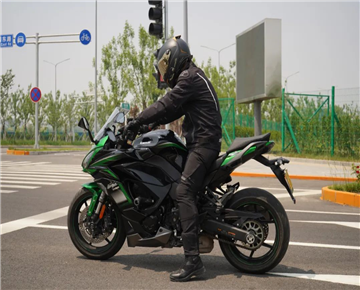 Ninja1000SX on a bike ride