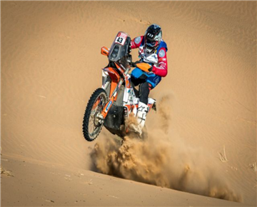 KTM450 Rally复刻版发布，拥有达喀尔赛车设定