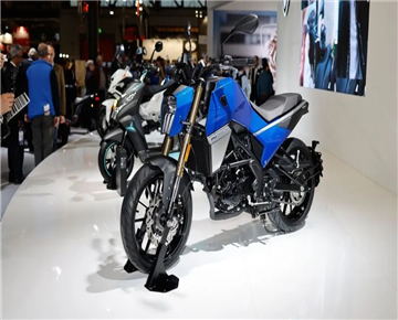 The single cylinder 300, Peugeot's new entry-level street car, comes standard with ABS