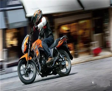 For small displacement motorcycles, 50km/ H-60km /h economic speed is the most fuel-efficient state, but although this cycling will reduce fuel consumption, but also lose some fun, depending on how to choose.