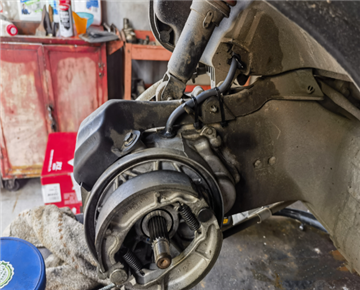 踏板摩托车齿轮油乳化的原因及危害