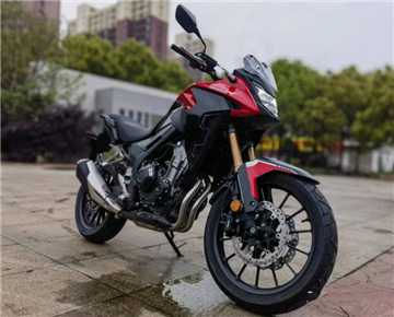 You get what you pay for, the difference between CB500X and CB400X