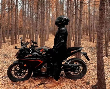 Motorcycle driving safety Guide