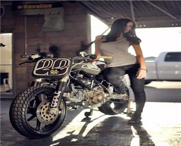 Several common misconceptions about motorcycle driving