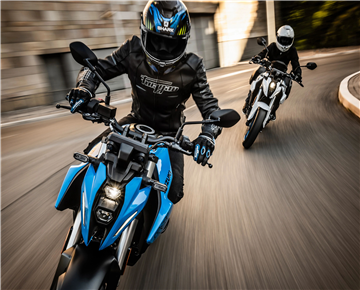 铃木GSX-8S即将国内上市，10万块你会心动吗