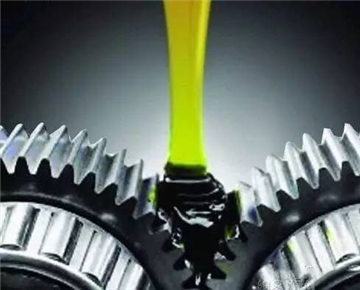 Motorcycle, how many kilometers should you change the oil once