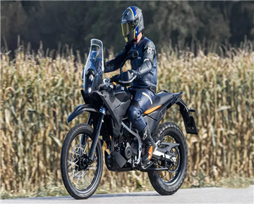 390ADV big revamp, new shape, power upgrade, lightweight design