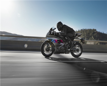 The new version of Cyberpunk flowers, Yamaha released 2024 T700S, YZF-R7