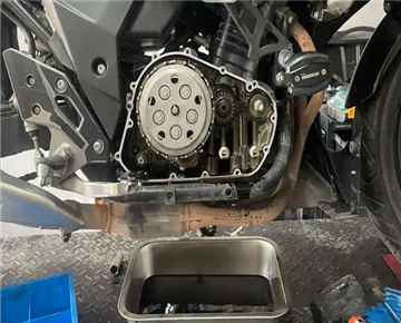 The gap between domestic and imported large displacement motorcycles